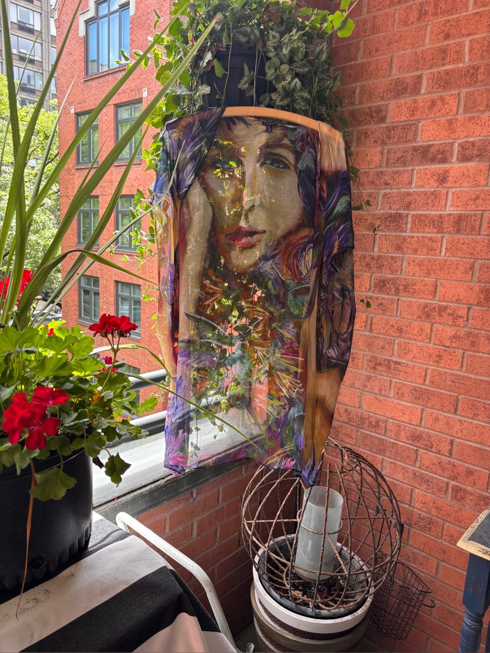 Closing Sale. ART TO WEAR Luxurious diaphanous open top w/ botanicals & face